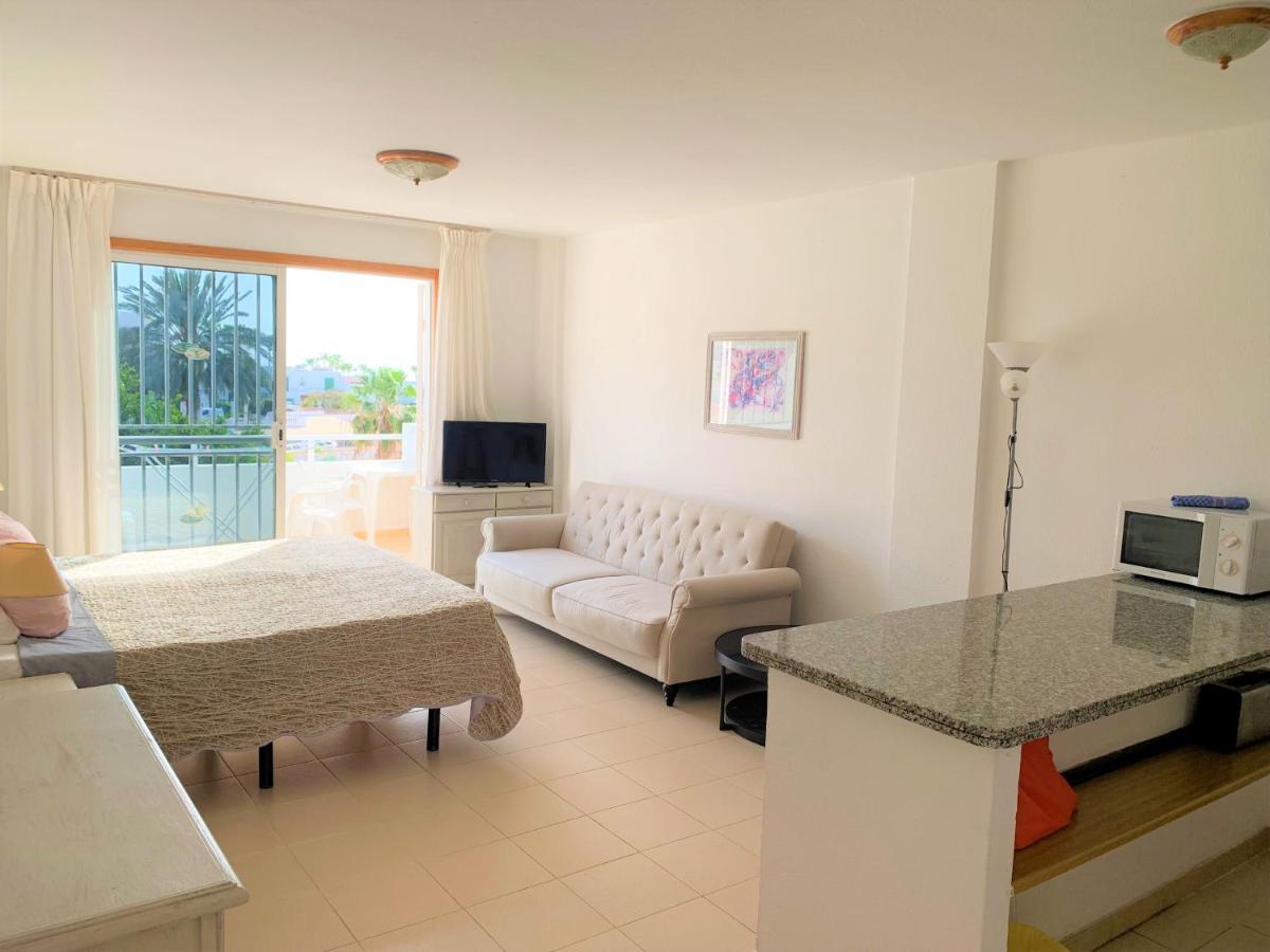 Ocean Breeze And Seaview Resort Costa Adeje  Exterior photo